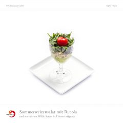 Sommerweizensalat mit Rucola und marinierten Wildkräutern in Erbsenvinaigrette
