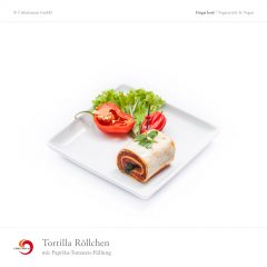 Tortilla Röllchen mit Paprika-Tomaten-Füllung