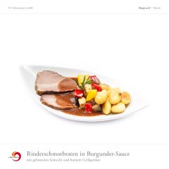 Rinderschmorbraten in Burgunder-Sauce mit gebratenen Gnocchi und buntem Grillgemüse